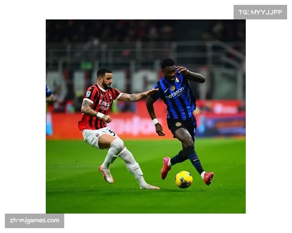 半场战报：国米两度中柱，米兰门将迈尼昂三扑单刀
