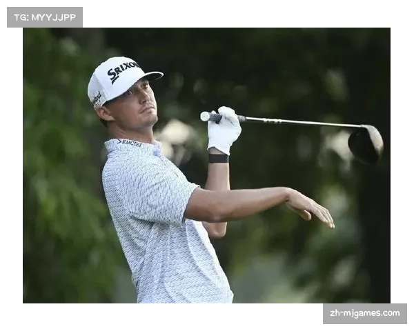 百慕大锦标赛马克斯·麦格里维与大卫·利普斯基争夺联邦快递杯前100名席位